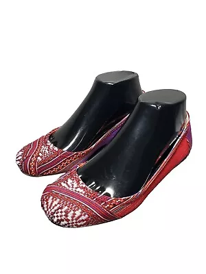 Toms One For One Flats Womens 6 Red Purple Canvas Aztec Tribal Print Shoes • $19.99