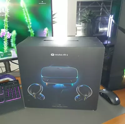 Meta Oculus 301-00178-01 Rift S VR Headset (Boxed) • £65