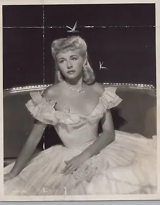 Vera Ralston (1947) 🎬⭐Hollywood Beauty Bombshell Photo By Roman Freulich K 159 • $19.99