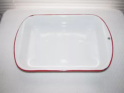 Vintage White With Red Trim Enamelware 13x9 Baking Pan Rustic Country Decor • $19.98