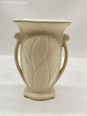 Vase By Mccoy • $9.99