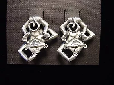  JJ  Jonette Jewelry Silver Pewter 'MONKEY Bottom 3-D' Pierced Earrings • $15.99