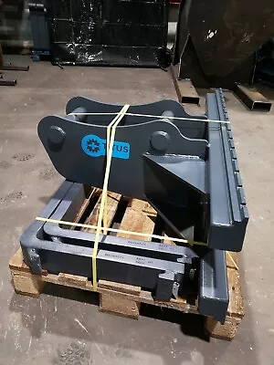 £775 • Buy 13 Ton Excavator Digger 360 Pallet Forks 