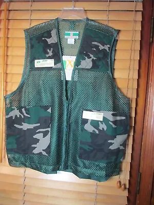 Game Winner Men's XL/XXL Hunting Shooters Vest Duck Camo Mesh Nylon Padded NEW • $11.99