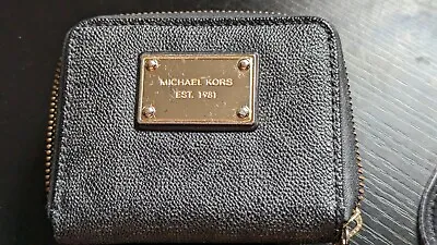 Michael Kors Black Leather Zip Around Wallet • $14