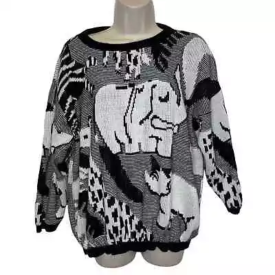 Vintage Safari Animals Sweater Black White Elephant Giraffe Zebra Womens Medium • $45