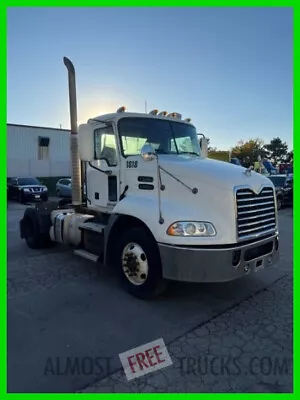 2011 Mack CXU613 Day Cab  NO RESERVE  # 1818  LZR  IL  • $6500