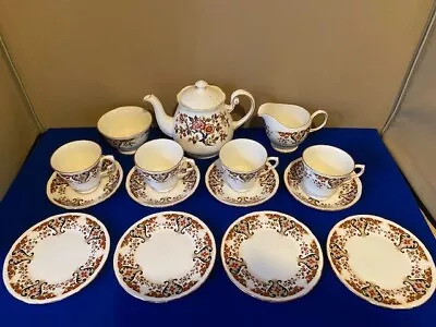 Colclough Royale Tea Set Cup Saucer Tea Pot Sugar Bowl Jug And Side Plates • £40