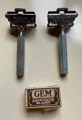 2 X COLLECTABLE VINTAGE GEM SHAVING SAFETY RAZOR MADE IN ENGLAND + NOS 5 BLADES • $40