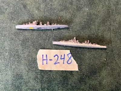 1/2400 Metal & Resin Ships Lot H-248 • $5.99