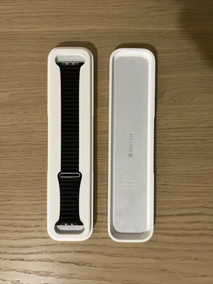 $55 • Buy Apple Watch 42mm Black Magnetic Leather Band - Size Large