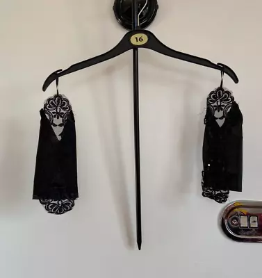 £6 • Buy Black Sparkle Lace Fingerless Wrist Gloves Finger Post Dance Fancy Dress Point
