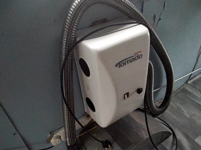 £2 • Buy Dog Dryer /blaster Wall Mounted