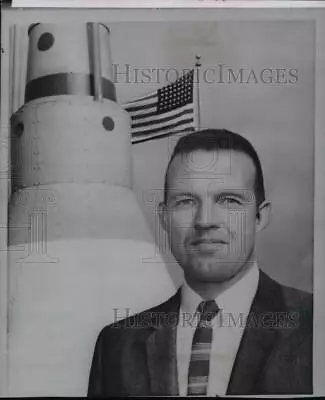 1962 Wire Photo Astronaut Leroy Cooper Jr. Posing Near A Spacecraft Mockup • $19.99