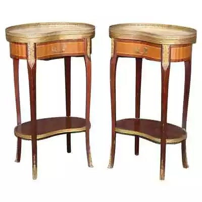 Pair Of Marble Top Satinwood French Louis XV Kidney Shape Nightstands Circa 1940 • $1525.50