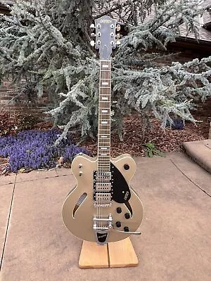 Gretsch G2627T Streamliner 3-Pickup Semi-Hollow With Bigsby Shoreline Gold • $399.99