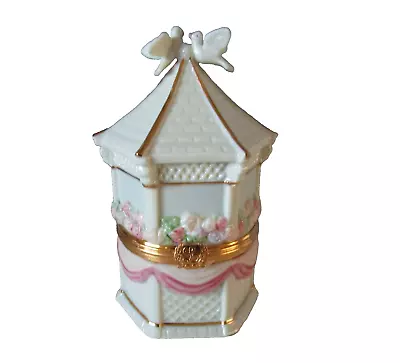 Lenox Summer Hideaway Porcelain Treasure Trinket Box With Charm • $24.95