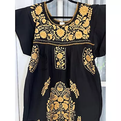 Mexican Boho Embroidered Dress Large • $46.99