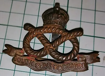 South Staffordshire Regiment Officers Service Dress Bronze Cap Badge • £18