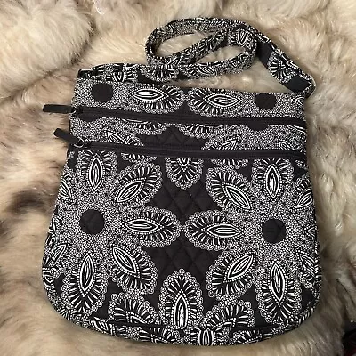 Vera Bradley Triple Zip Hipster Crossbody - Blanco Bouquet Print • $13.50