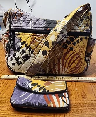 Vera Bradley Crossbody Bag And Wallet In Painted Feathers Fall 2016 • $35