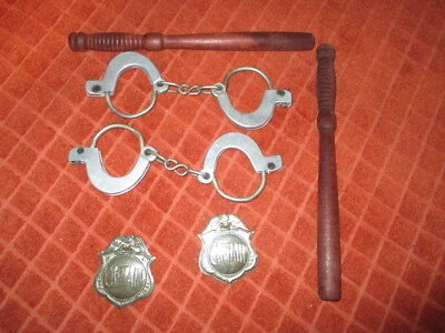 $12.99 • Buy Vintage Police Pretend Play Set - 2 Captain Badges 2 Handcuffs 2 Wood NightStick