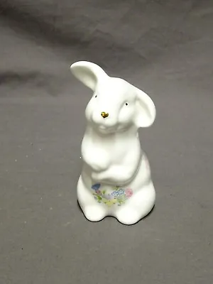 £19.99 • Buy Collectable Aynsley Fine Bone China Animal Figure - Rabbit