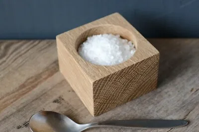 Salt Or Pepper Pinch Pot Handmade From Eco-friendly Oak Hardwood. (Salt Pig) • £11.99