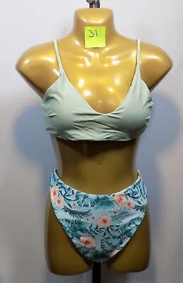 NWT Zaful 2 Piece Green Bikini Size Small • $9.99