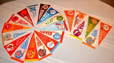 LOT  21  NFL Vintage Mini  Football Pennant Set 9  X 4  • $45