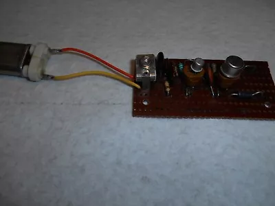 HAM RADIO HOME MADE 1 MHz CRYSTAL OSCILLATOR • $9.50