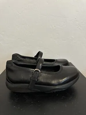 MBT Orthopedic Leather Mary Jane Style Rocker Clog Shoe Womens Sz 8 Black • $39.99