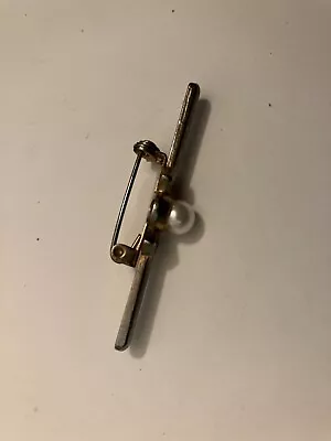 Vintage Estate Faux Pearl Bar Brooch • $3.99