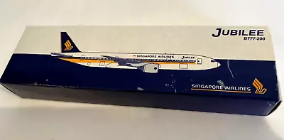 $55 • Buy ✈AIR SINGAPORE Airlines Model B777-200 Jubilee 1:425 Vintage 1987
