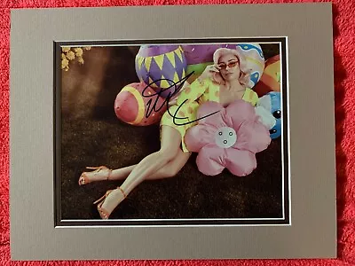 Miley Cyrus Autographed 8x10  Photo Matted To 11x14 Frame • $74.99