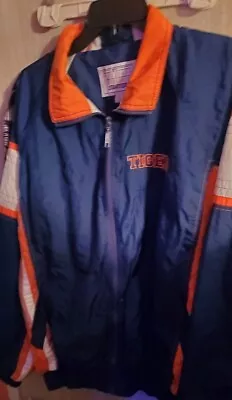Vtg Starter MLB Detroit Tigers  Jacket XL Blue AND SZ L Tigers Button Up Shirt • $35