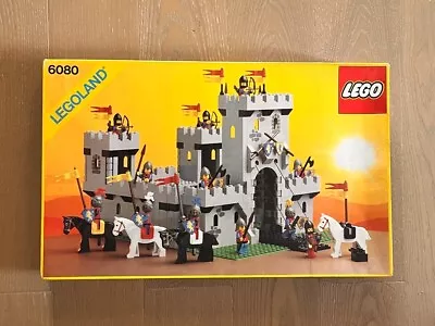 Vintage LEGO Set 6080 King's Castle 99% Complete  Chateau Du Roi W Box & Papers • $99