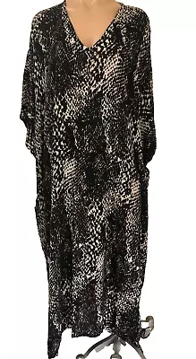 Free Size 14/ 16/ 18  Black Grey V Neck Caftan Style Maxi Dress GUC + Defects • $10