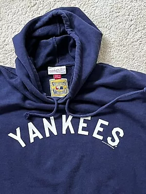 New York Yankees MLB Game Day Hoodie Sweatshirt Mitchell  & Ness Bronx Retro Lg • $55