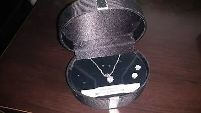 2 Karat Cubic Zirconia Necklace And Earring Set • $9.99