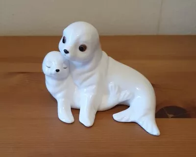 £9 • Buy Royal Osborne Bone China Seal & Pup Figurine TMR 5598 Unboxed