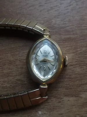 Vintage Vulcain De Suisse 17j Wind-up Ladies Watch Runs Large Stretch Band • $22