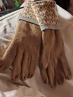 NWT Michael Kors Logo Cuff Gloves Caramel $48 Retail • $24.99