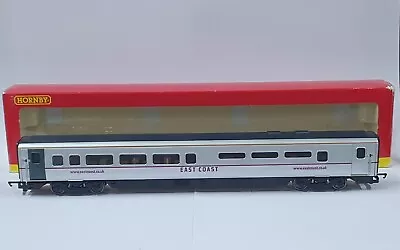 Hornby R4542 East Coast Mk4 Buffet Car Coach '10304' - OO Gauge • £69.99