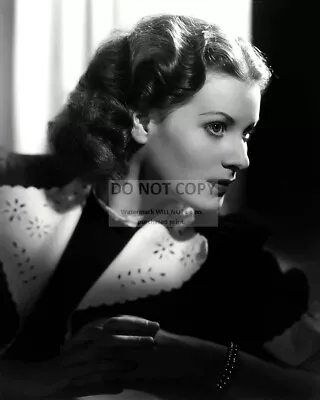 Actress Maureen O'hara - 8x10 Publicity Photo (zy-029) • $8.87