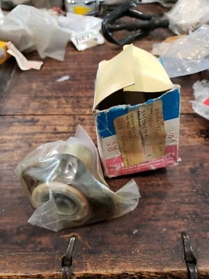 $85 • Buy Kawasaki Genuine Parts Carburetor Diaphragm Valve P.# 16126-1149 , Kz1000 Police