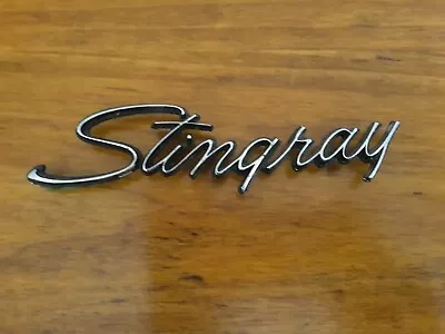 Vintage Corvette Stingray Script Car Side Emblem / Badge Pre-owned • $21