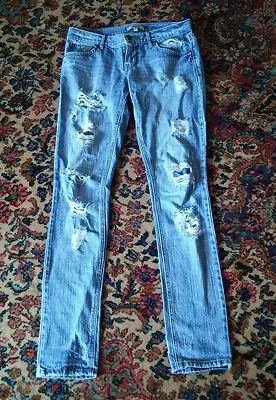 000 I Love H81 Premium Jeans Women's  Waist 25 Inseam 32 • $14.99