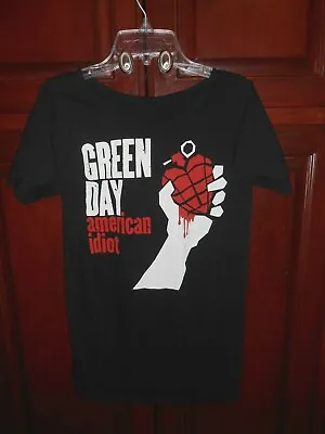 GREEN DAY Band Tour Concert American Idiot Album Black Graphic T-Shirt VINTAGE • $9.99