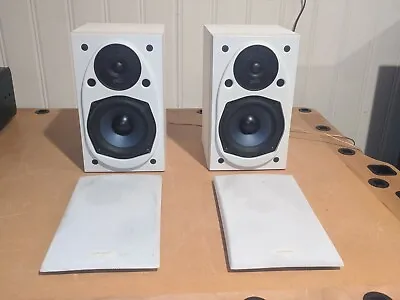 Vintage Polk Audio RT15i WHITE 100W Stereo Bookshelf Speakers Pair + WALL MOUNTS • $139.99